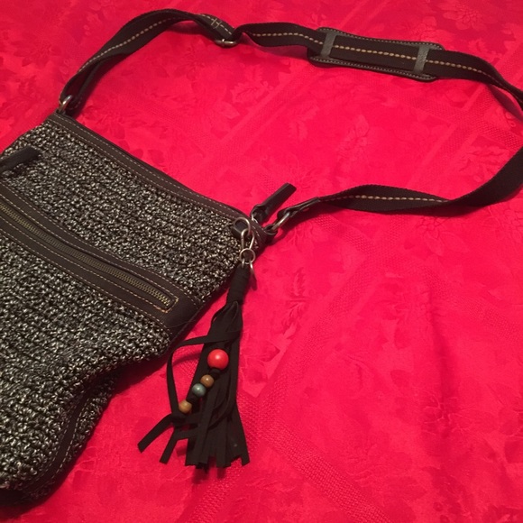 The Sak Crochet Crossbody Bag Womens Purse - Picture 2 of 7